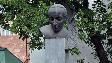 Paul-Celan-Denkmal in Czernowitz