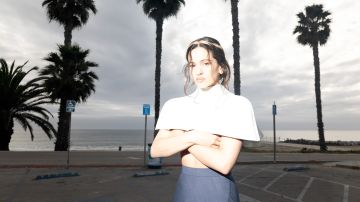 Portraitfoto der Musikerin Rosalía