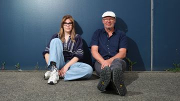 Portraitfoto von Jürg Zürcher und Alina Siegfried