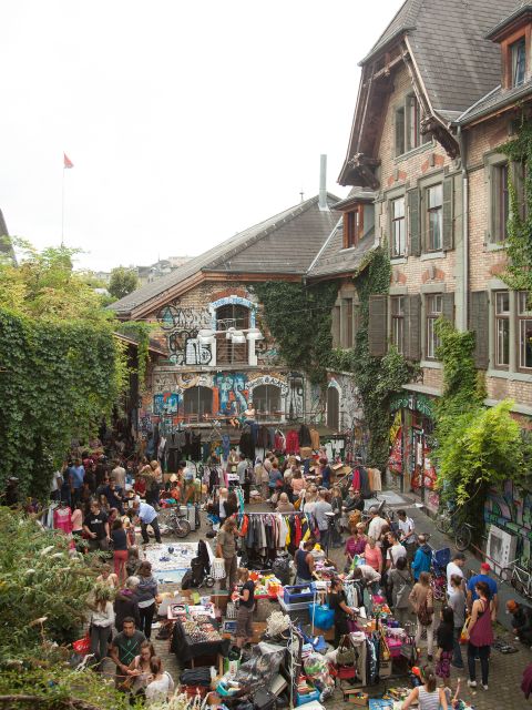 Foto eines Flohmarkts