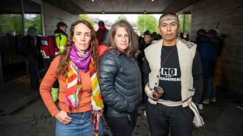 Maria Carolina Llorens, Mariana Katz und Orlando Javier Carriqueo am Zürcher Klimastreik