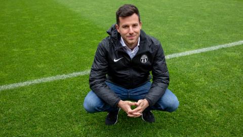 Luca Maggi auf dem Fussball-Rasen