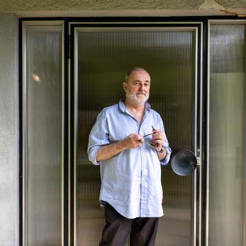 Portraitfoto von Peter Schneider
