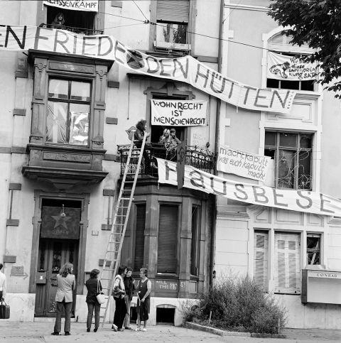 besetzte Häuser am Spalenring in Basel