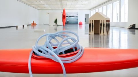 Foto der Roman-Signer-Ausstellung im Kunsthaus Zürich