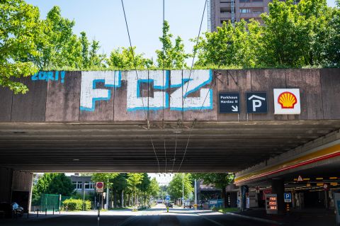 FCZ-Graffiti bei den Hardau-Hochhäusern