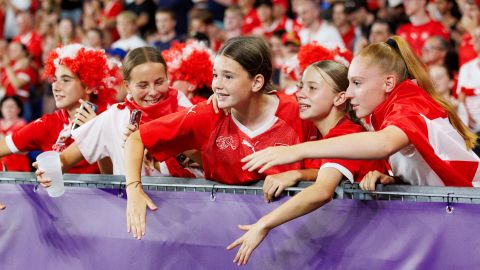 Schweiz-Fans bei einem Fussballspiel in Basel