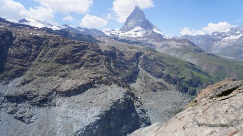 Gletschervorfeld mit der Gornera, im Hintergrund das Matterhorn