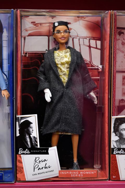 Rosa-Parks-Barbie-Puppe in der Verkaufsverpackung