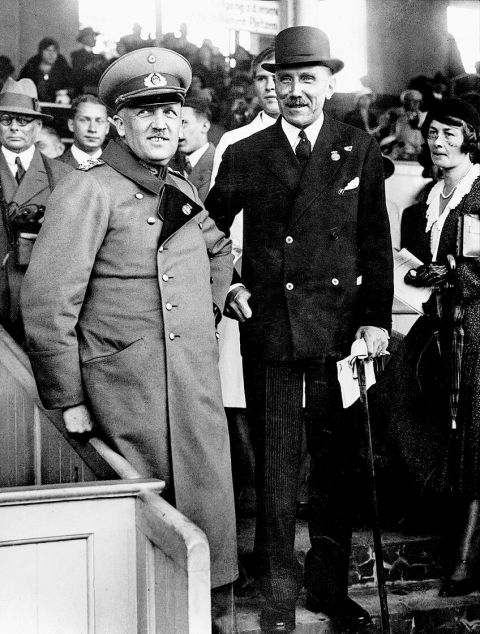 Kanzler von Papen und Reichswehrminister von Schleicher, Berlin, 18. September 1932