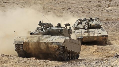 Merkava-Kampfpanzer der israelischen Armee im Einsatz