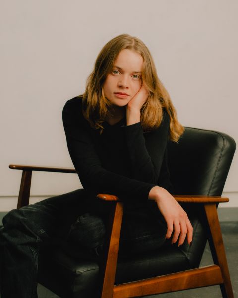 Portraitfoto von Luna Wedler