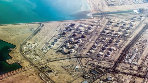 Luftaufnahme der zerstörten Flüssiggasanlage in Ras Laffan