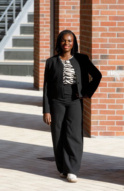 Portraitfoto von Mireille Ngosso