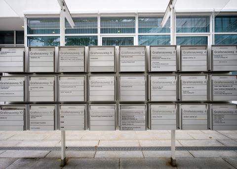 Briefkästen am Grafenauweg in Zug