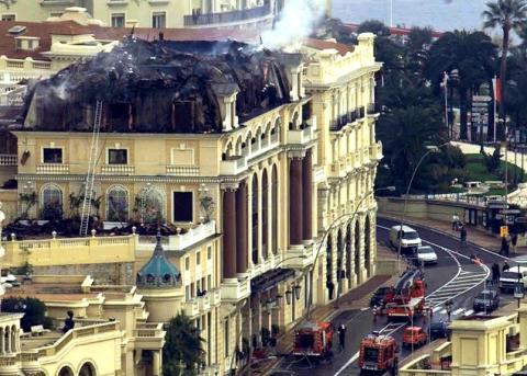 Brand am 3. Dezember 1999 in Monaco