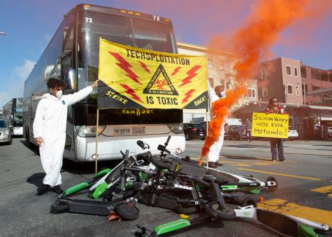 Blockade eines sogenannten Google-Busses in San Francisco 