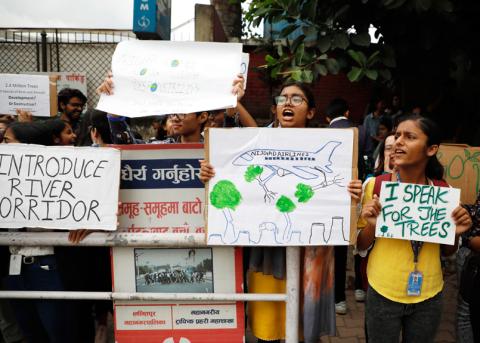 Protest gegen den geplanten Nijgadh-Airport in Kathmandu