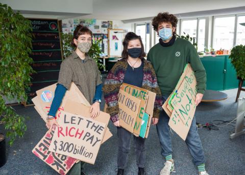 Milena Hess, Leandra Breu und Mattia De Lucia im Zürcher Klimaraum