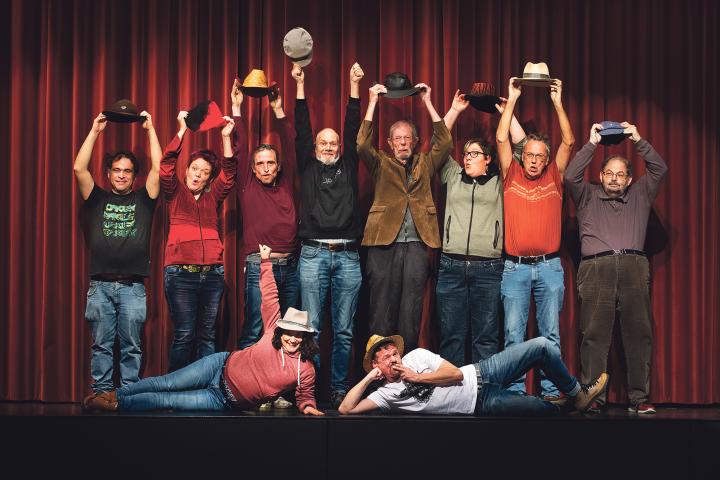 Mitglieder des Theaterverein Schräge Vögel