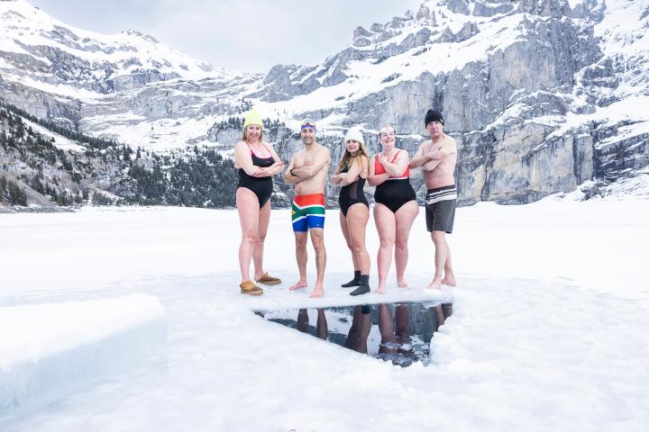 Gruppenfoto der International Ice Swimming Association Switzerland