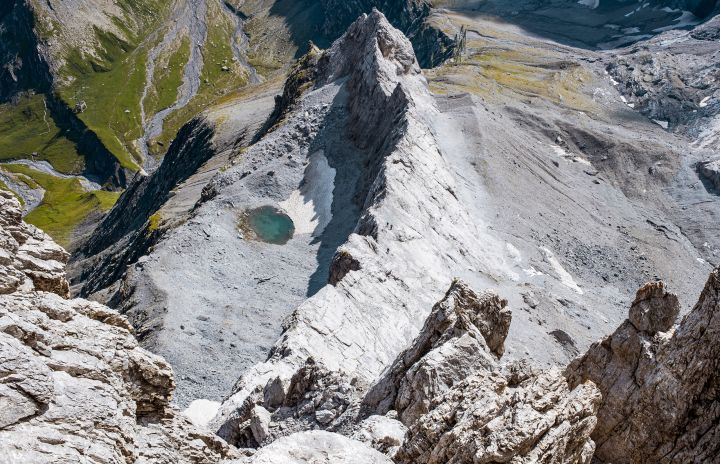Aufnahme des Gletscherhorn in den Glarner Alpen aus der Vogelperspektive