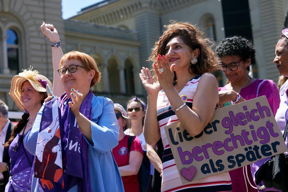 Impressionen vom feministischen Streik: Bern