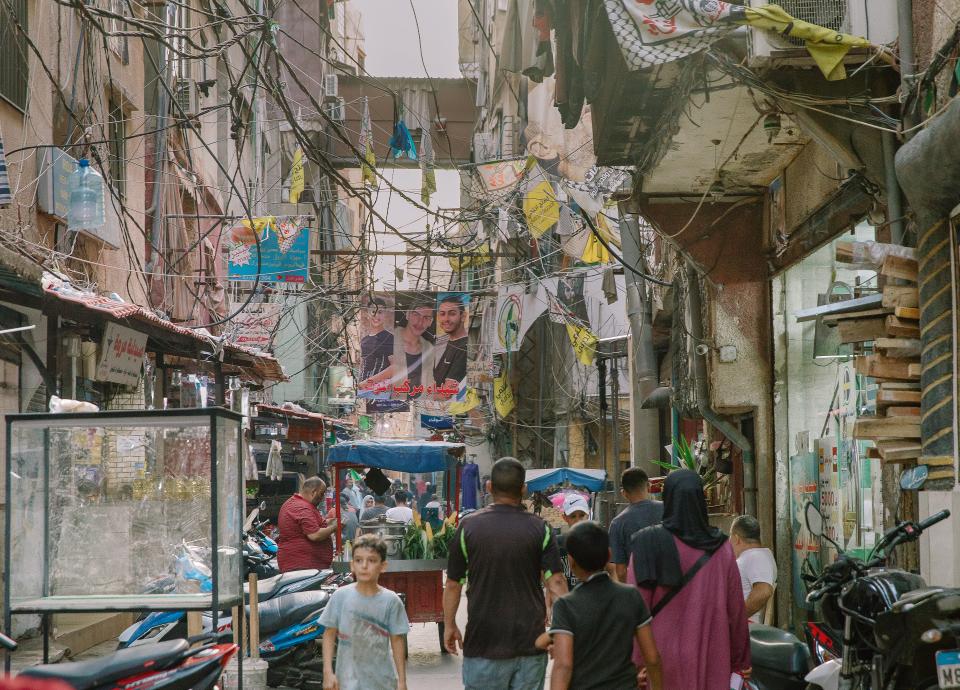Strassenszene im Flüchtlingslager Schatila im Süden Beiruts