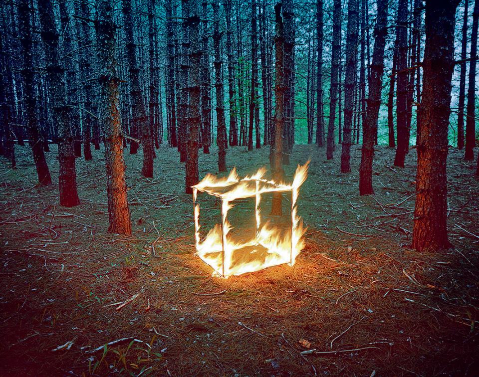 Adam Ekberg, Fire Cube, 2023, Pigmentdruck