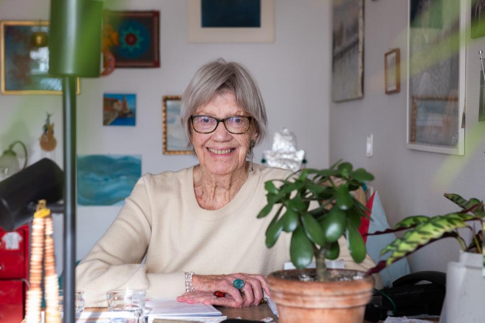 Portraitfoto von Nelly Diggelmann