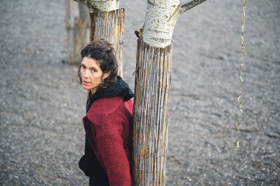Portraitfoto von Nina Langensand
