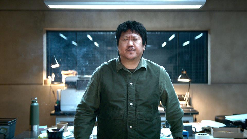 Still aus der TV-Serie «3 Body Problem»: Benedict Wong als abgehalfterter Ermittler