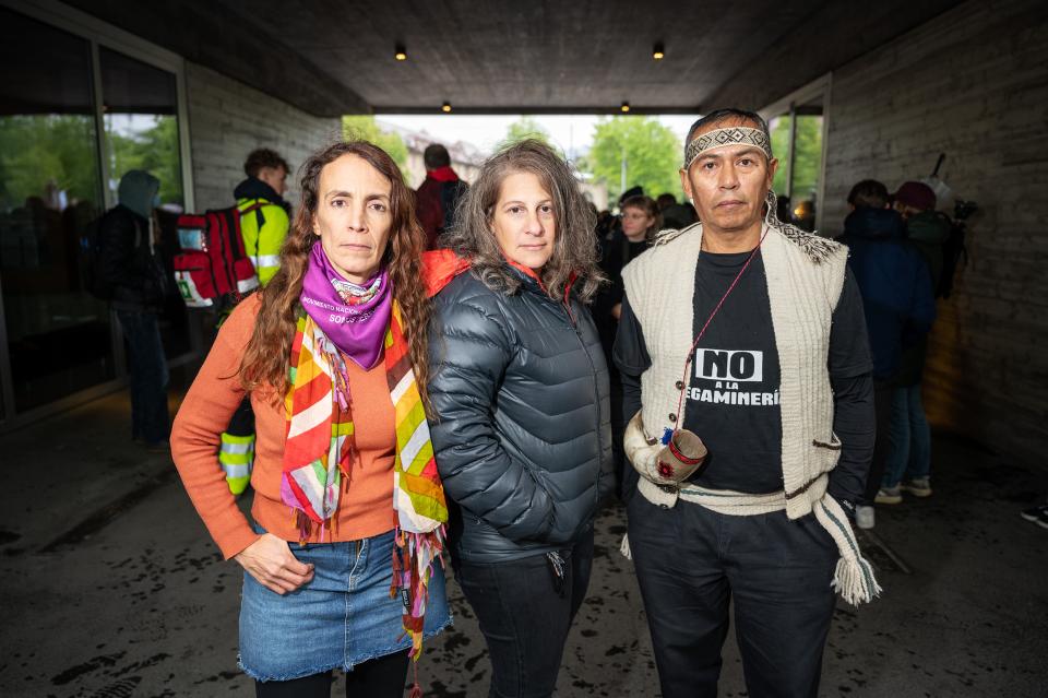 Maria Carolina Llorens, Mariana Katz und Orlando Javier Carriqueo am Zürcher Klimastreik