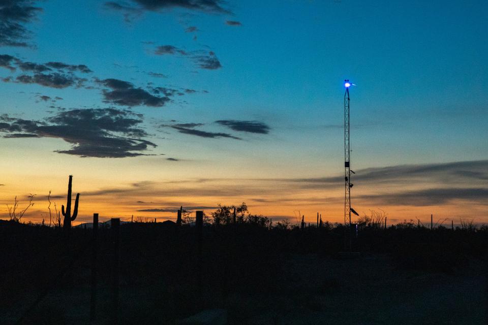 Notrufstation in der Sonora-Wüste von Arizona
