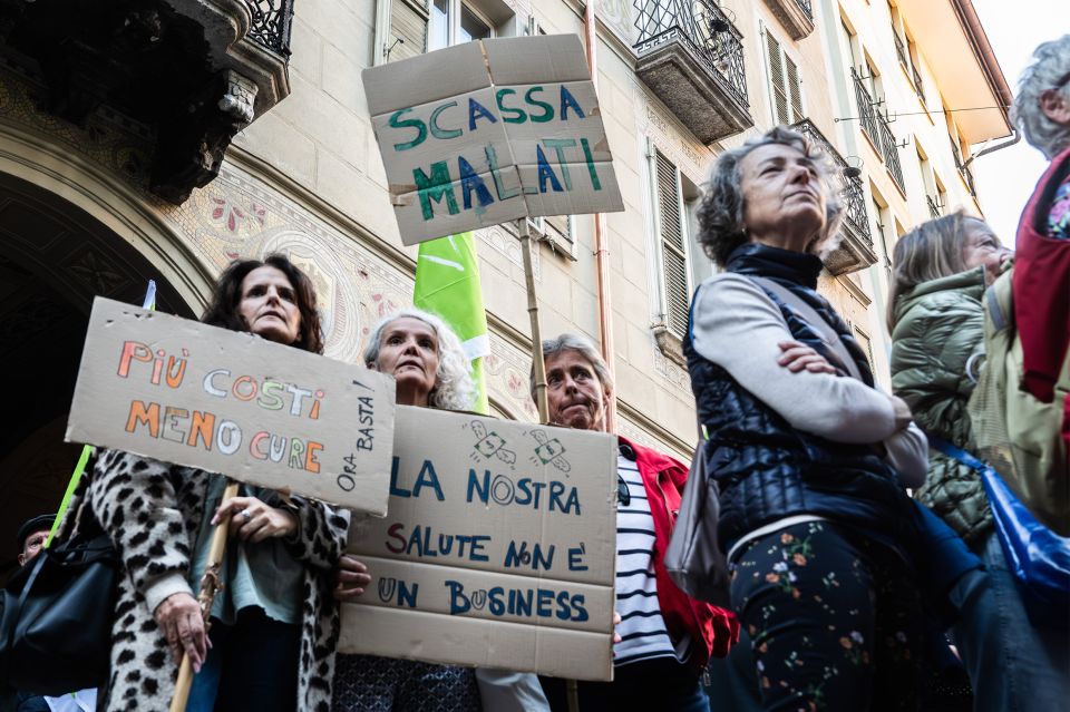 Protest auf der Piazza Nosetto in Bellinzona am 2. Oktober