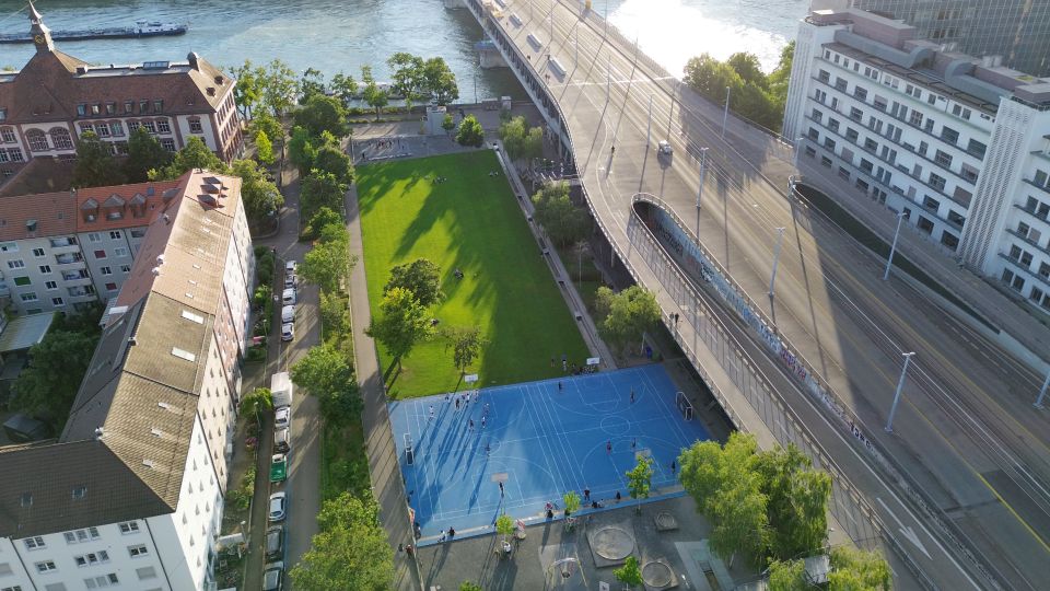 Luftaufnahme der Dreirosenanlage in Basel