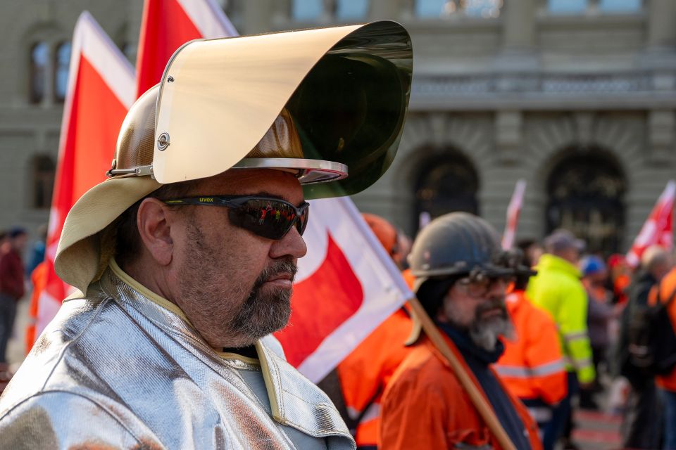 Demonstration von Mitarbeitern von Stahl Gerlafingen in Bern Ende Oktober