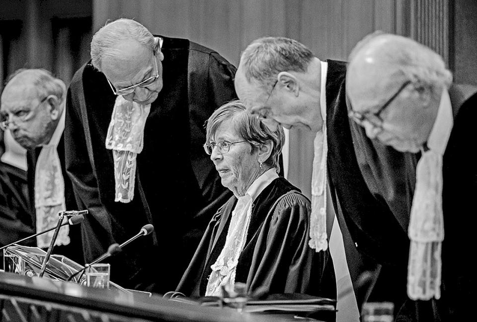 IGH-Präsidentin Joan E. Donoghue bei der Verkündung des ­vorläufigen Urteils am 26. Januar in Den Haag