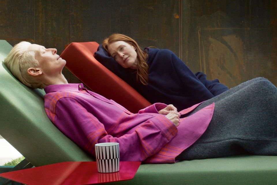 Tilda Swinton und Julianne Moore in «The Room Next Door»