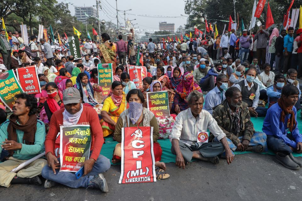 Bäuer:innen an einem Streik in Indien im Jahr 2020