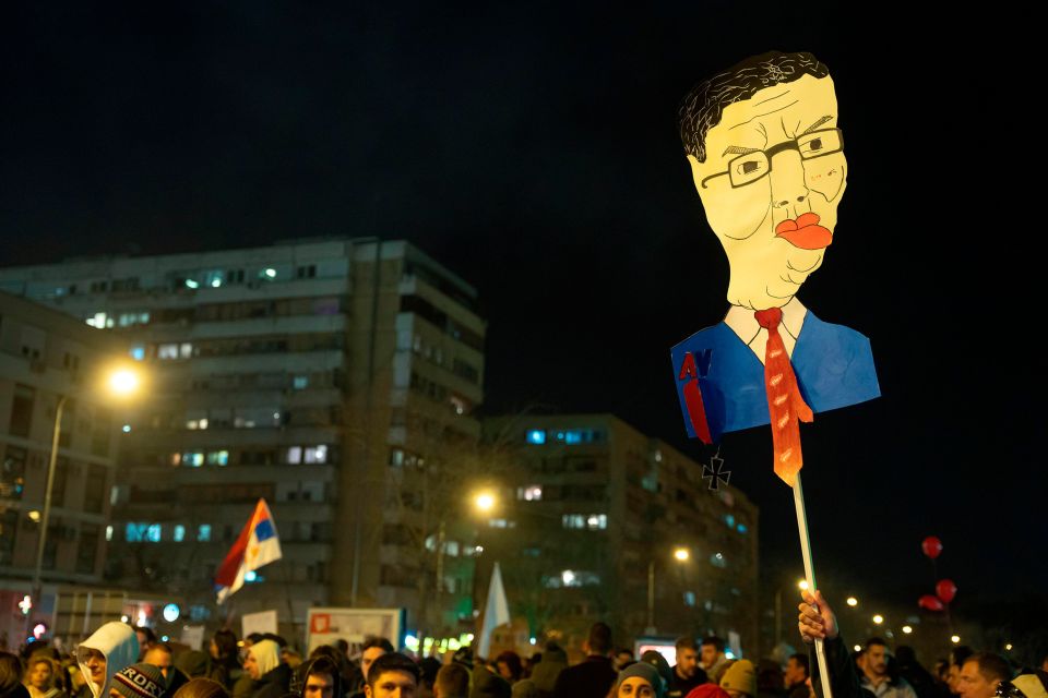 Studierende protestieren am 1. Februar in Novi Sad gegen den serbischen Präsidenten