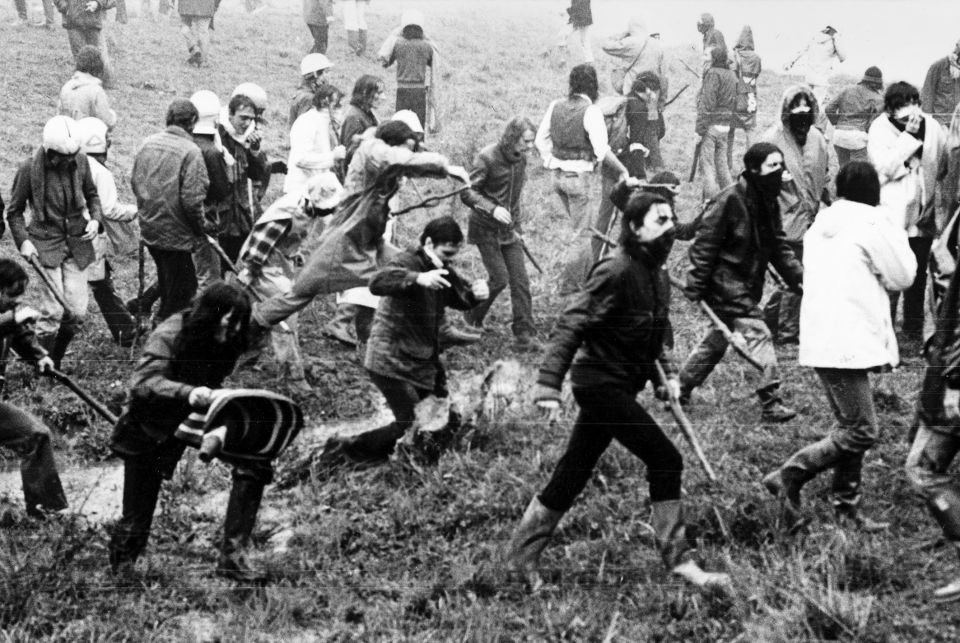 Demonstration gegen den Bau des französischen Atomkraftwerks Creys-Malville am 31. Juli 1977