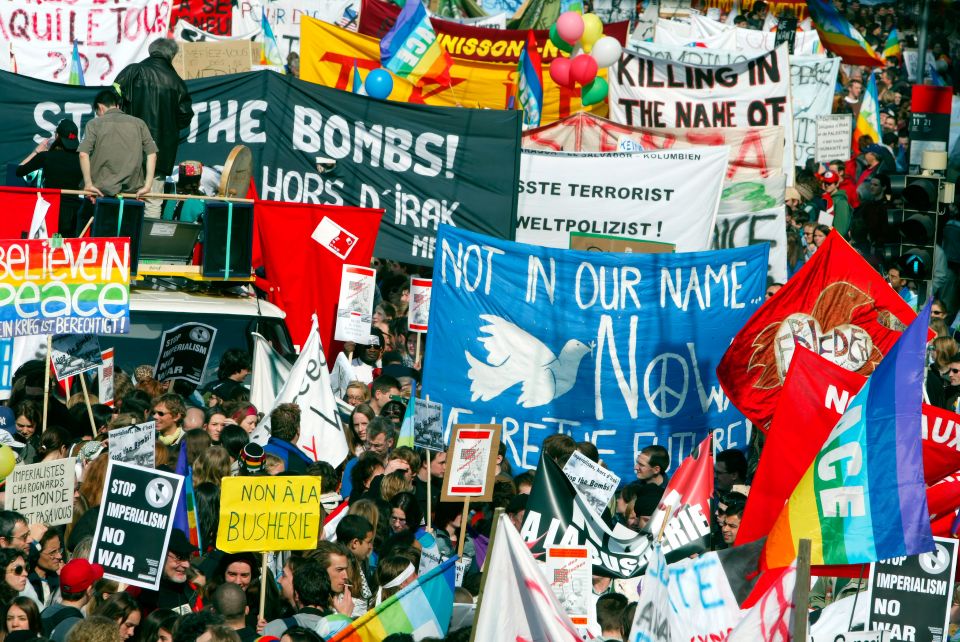 Demonstration in Bern gegen die Invasion im Irak, März 2003