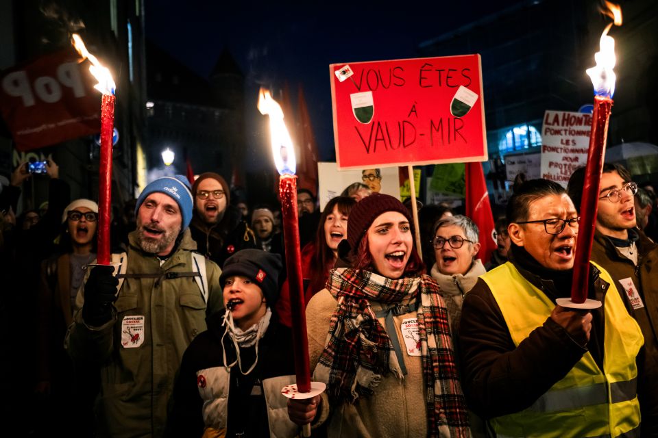 Demonstration vor dem Parlament in Lausanne am 3. Dezember