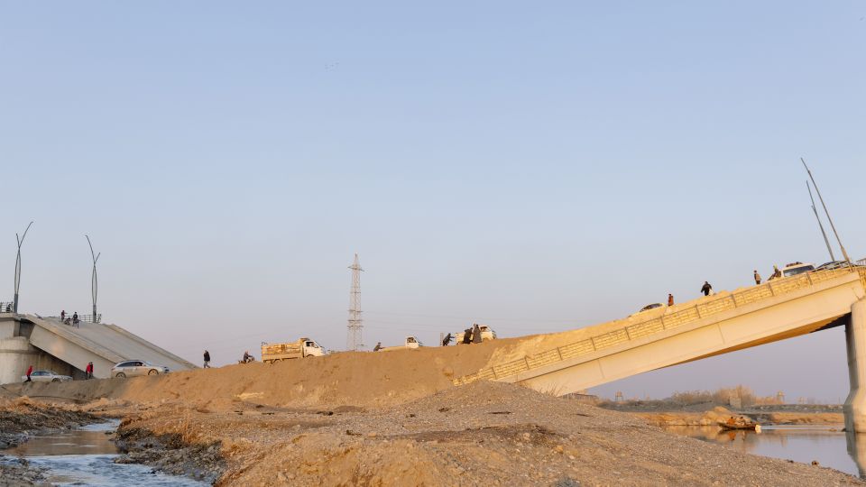 gesprengte Brücke in Rakka