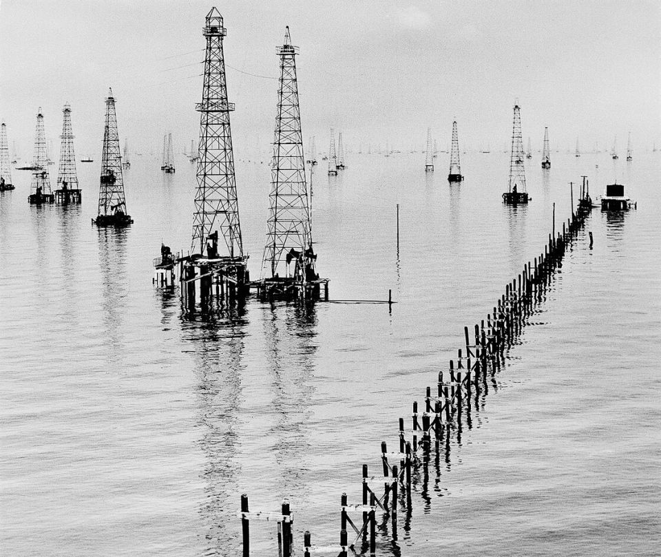 Bohrtürme auf dem Maracaibo-See, 1963