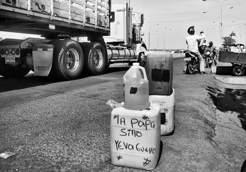 Geschmuggeltes Benzin in der Grenzstadt Paraguachon, 1. November 2025