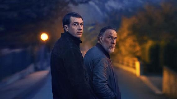 Filmstill aus dem Film «La nuit du 12»: zwei Männer sind nachts unterwegs