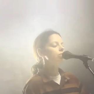 Album-Cover «Trip9love» von Tirzah