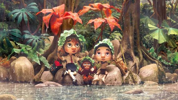 Filmstill aus dem Animationsfilm «Sauvages»: zwei Kinder und ein Affe sitzen im Regen an einem Gewässer